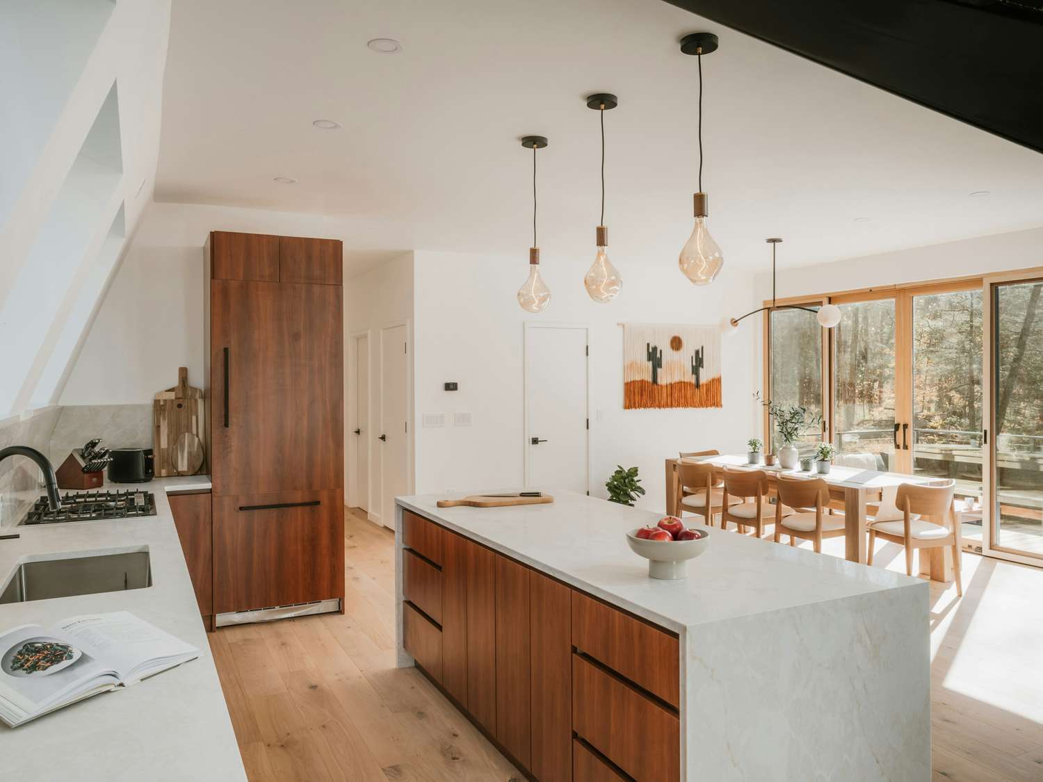 Modern general design in Champaign IL